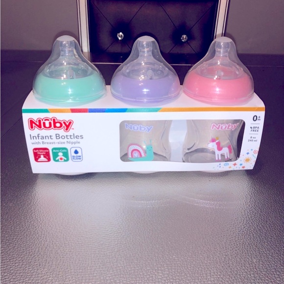 Nuby 8 oz Bottles - Picture 1 of 3
